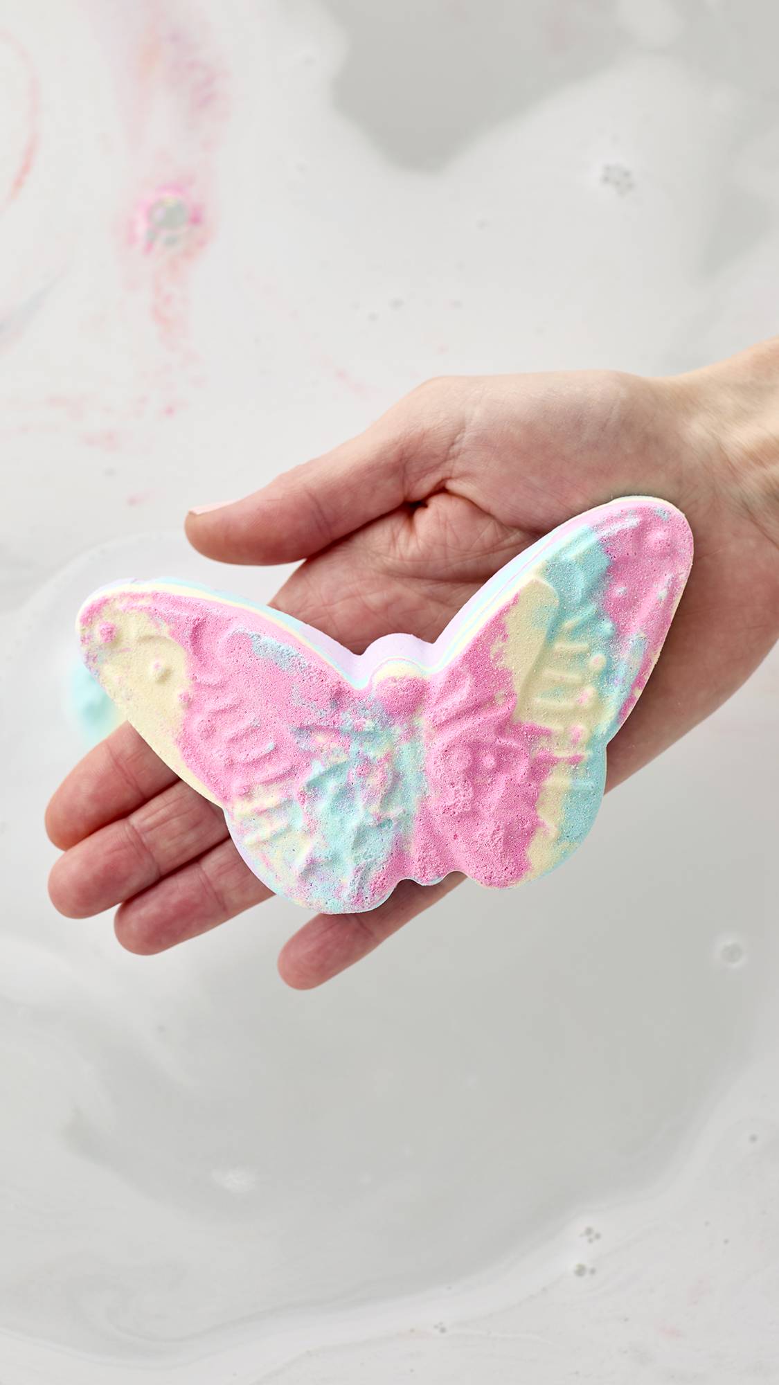 Alternative view of Luna's Butterfly