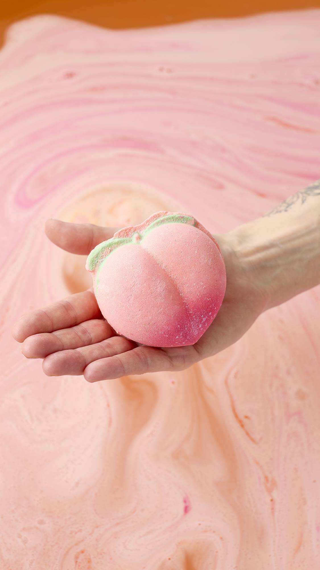 Alternative view of Peachy