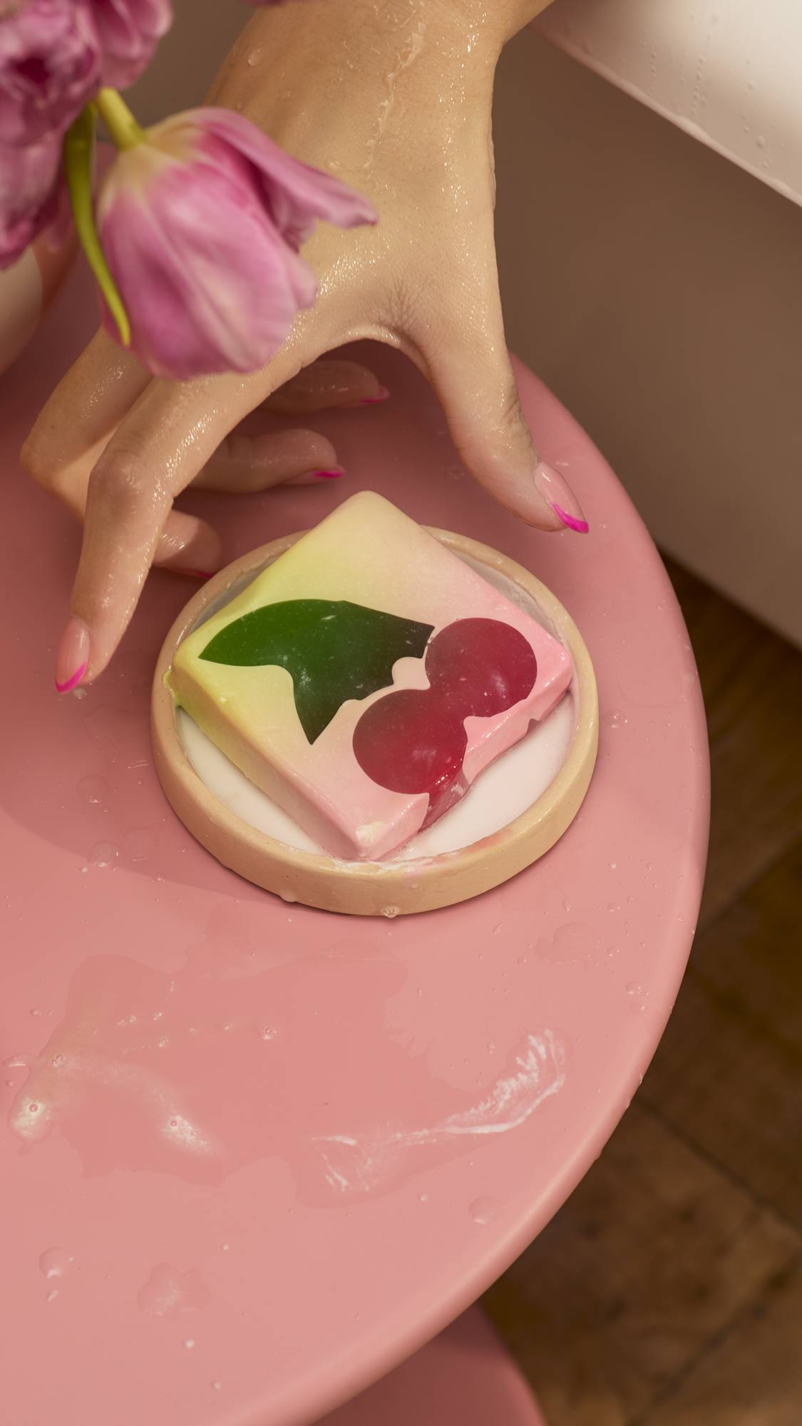 Alternative view of Cherry On Top