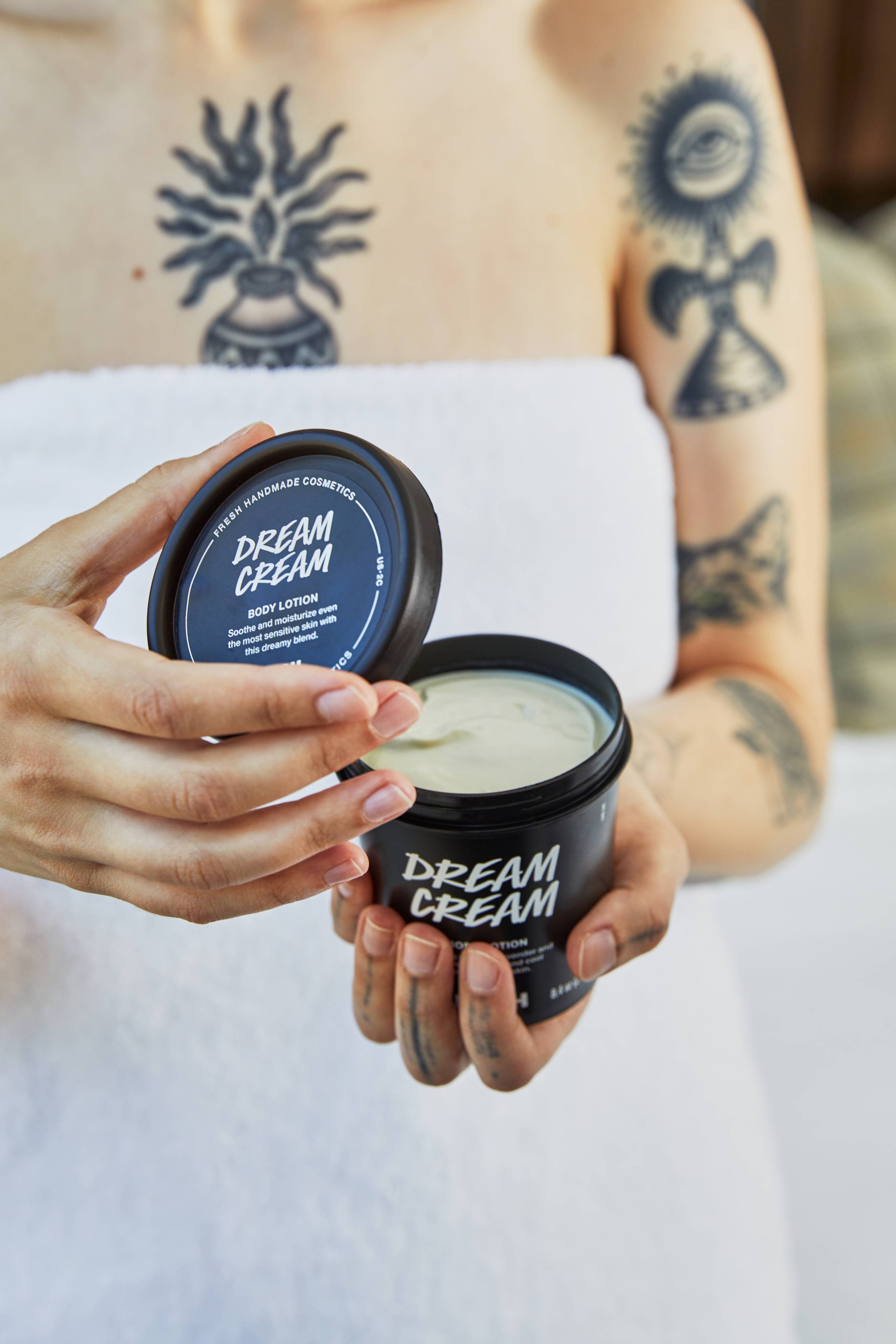Alternative view of Dream Cream